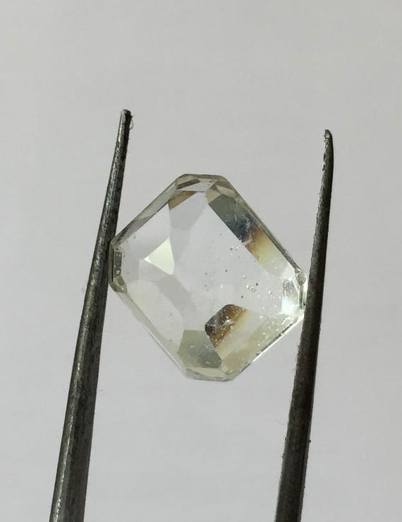 8.03 Ratti (7.23 ct) Natural Certified White Topaz